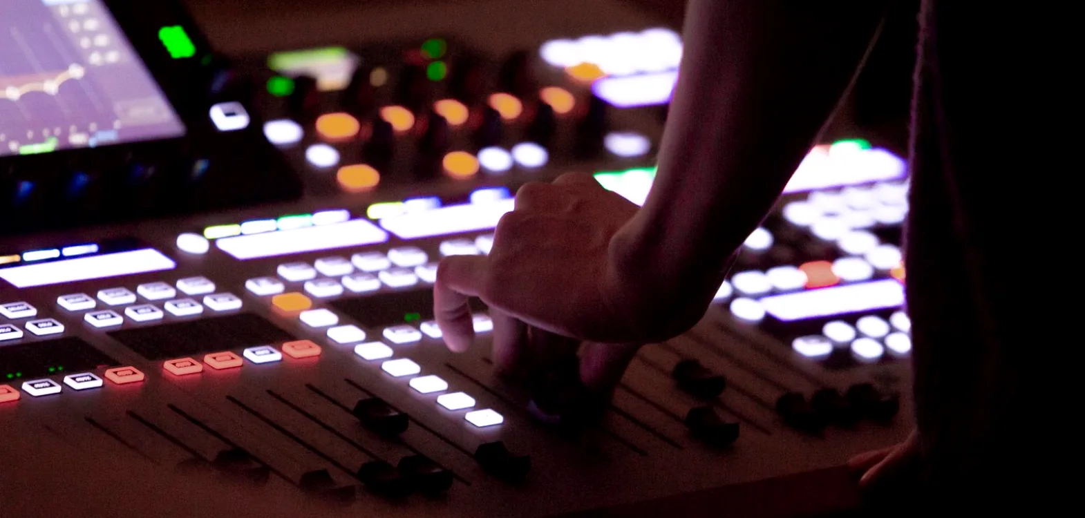 Before You Decide on Live Camera Direction: A Checklist