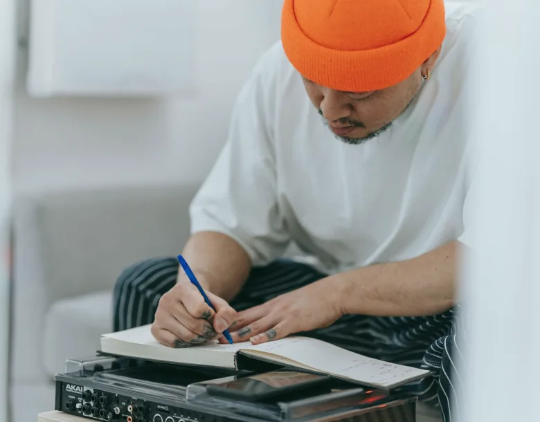 Plain written records